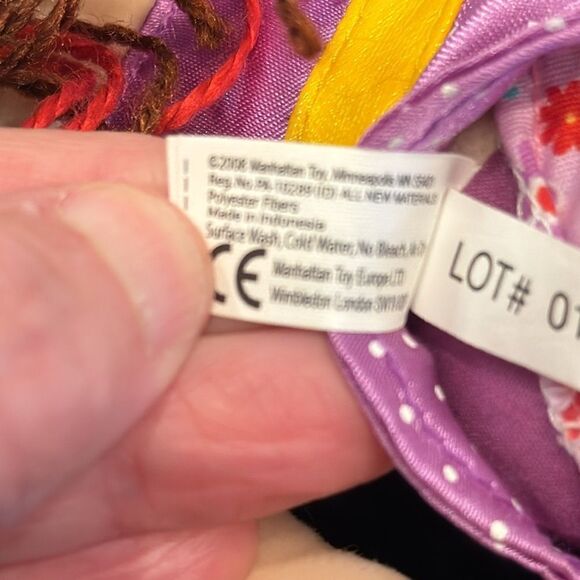 Manhattan Toy Groovy Girls 13" Amara Plush Rag Doll with Dress 2008 - Picture 7 of 7